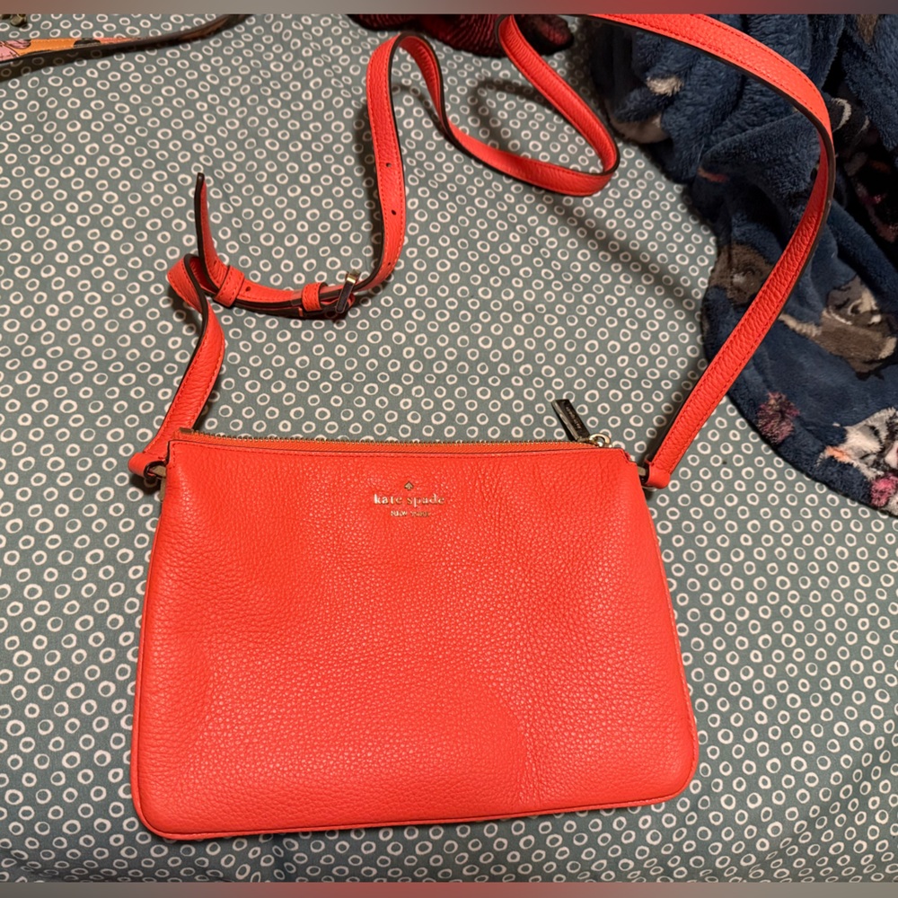 Kate Spade Leila Pebbled Leather Triple Gusset Crossbody